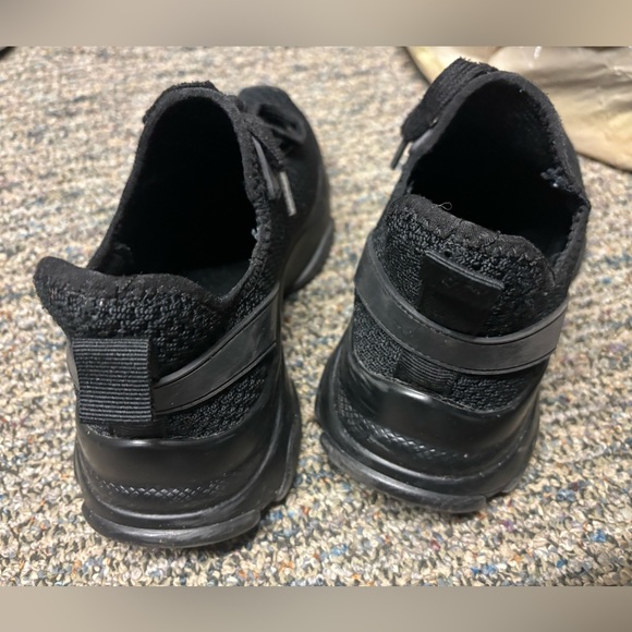 Call It Spring Women's Chunky Sneaker - black 6.5 - Picture 4 of 5